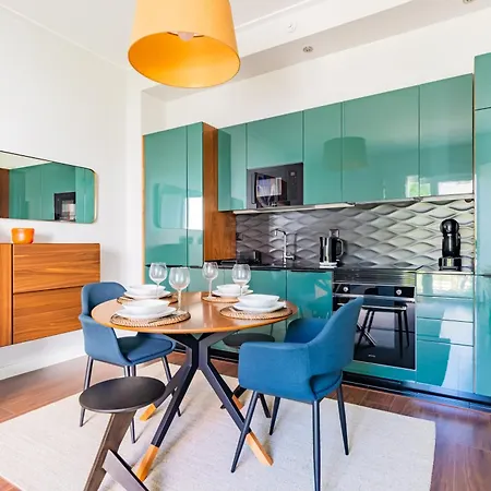 Campo De Ourique Deluxe Mid-term Apartment *