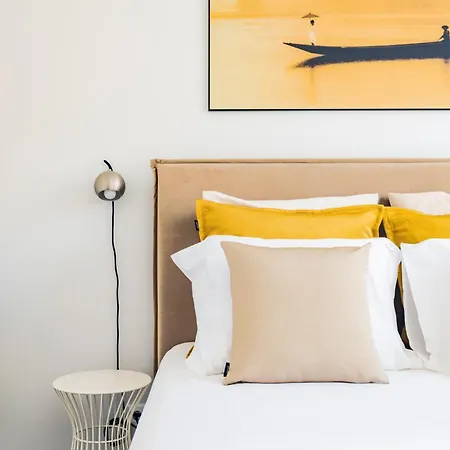 Campo De Ourique Deluxe Mid-term Apartment