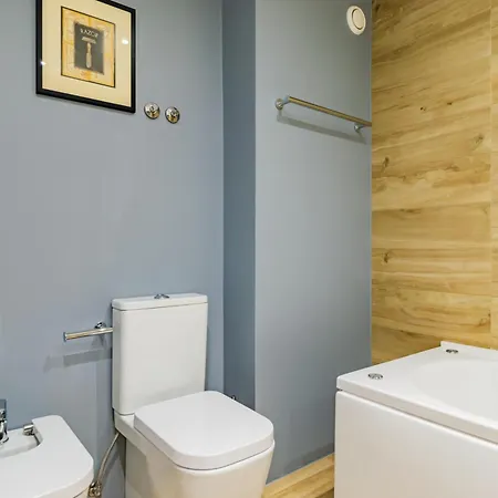 Campo De Ourique Deluxe Mid-term Apartment Lisbon