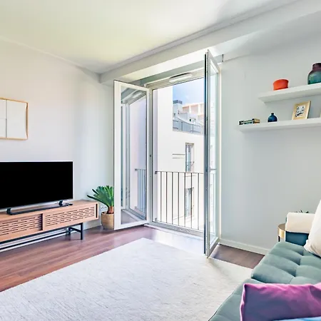 Campo De Ourique Deluxe Mid-term * Lisbon
