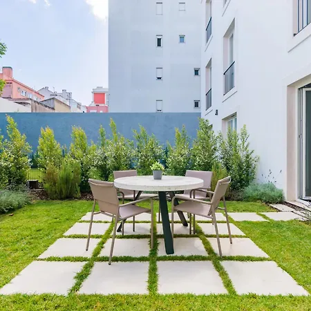 Campo De Ourique Deluxe Mid-term Apartment Lisbon