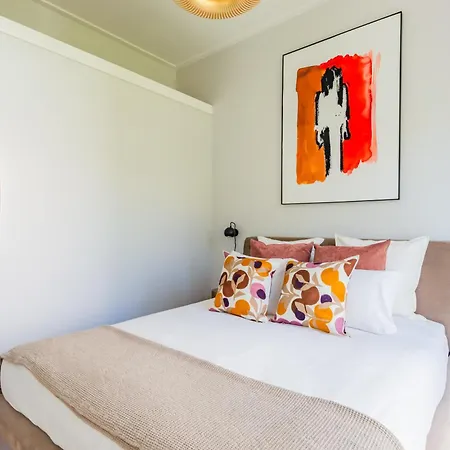 Campo De Ourique Deluxe Mid-term Apartment