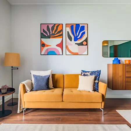 Campo De Ourique Deluxe Mid-term Apartment